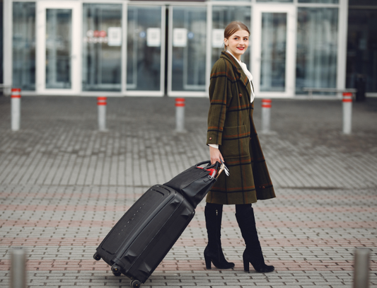 Travel in Style: Luxe Lane’s Packing Guide for the Jetsetter